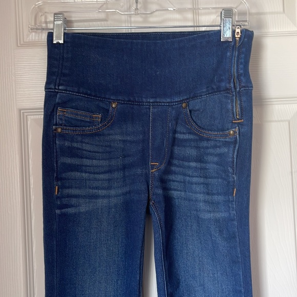 SPANX Signature Straight Leg Jeans - Picture 2 of 4